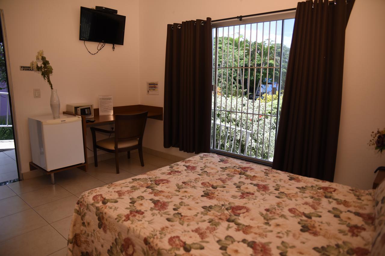 Rosa Spa E Pousada Aparecida de Goiânia Exterior photo