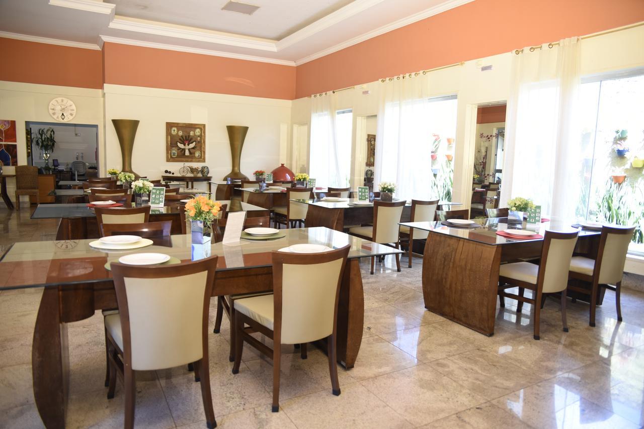 Rosa Spa E Pousada Aparecida de Goiânia Exterior photo
